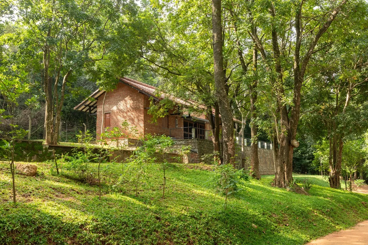 Sandalwood Chalet - Exterior